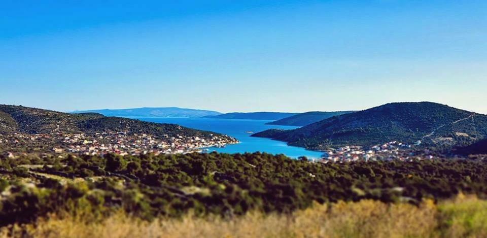 Villa Supuk Vinišće Eksteriør bilde