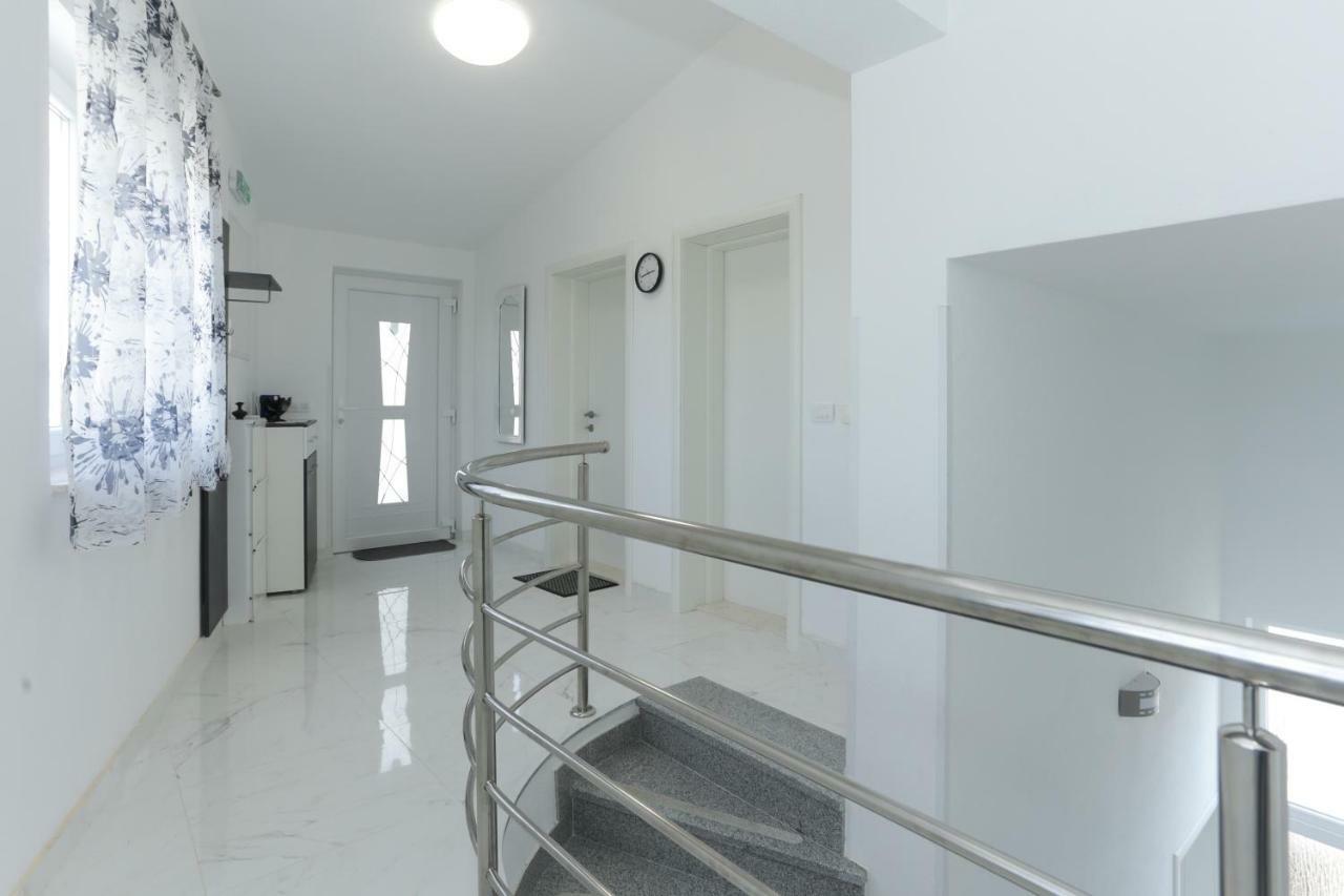 Villa Supuk Vinišće Eksteriør bilde